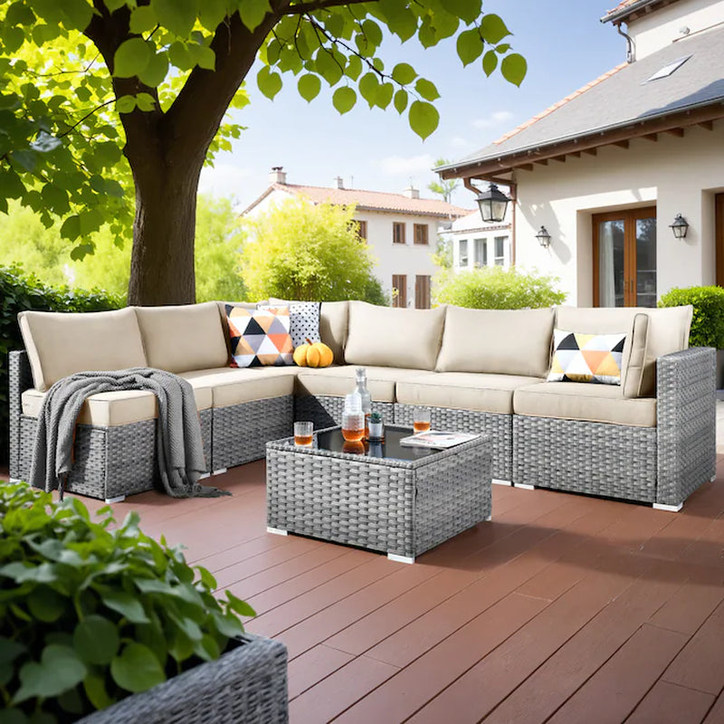 Kuuga Outdoor Sectional with Gray Cushions and Steel Frame