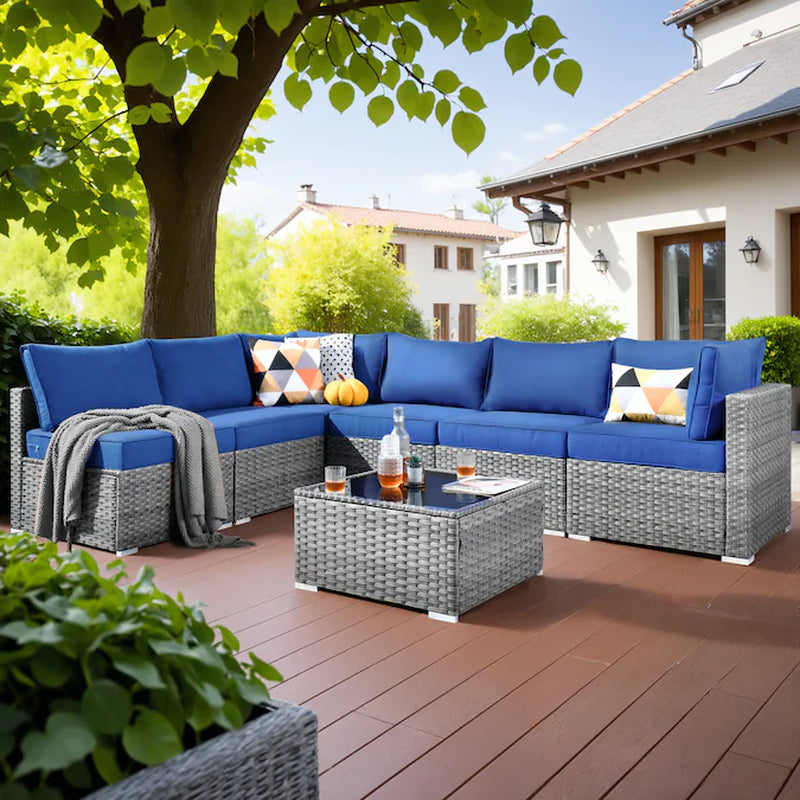 Kuuga Outdoor Sectional with Gray Cushions and Steel Frame