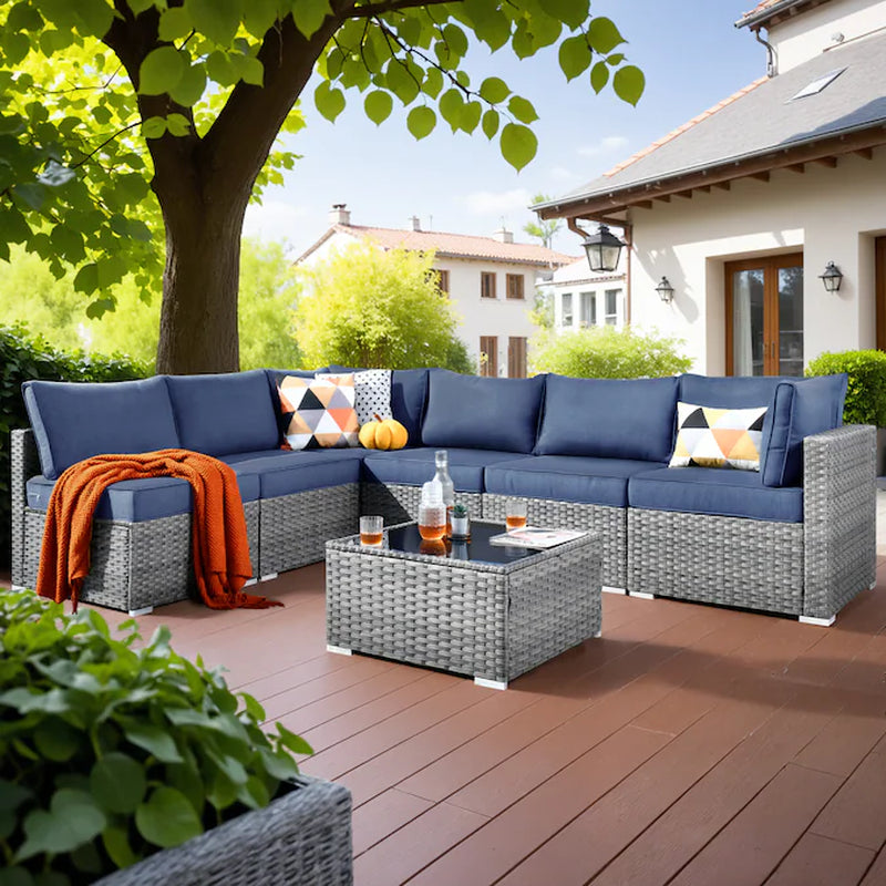 Kuuga Outdoor Sectional with Gray Cushions and Steel Frame